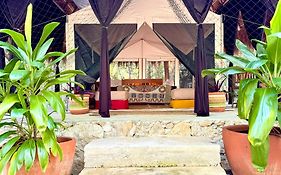 Glamping Bunga Lotus